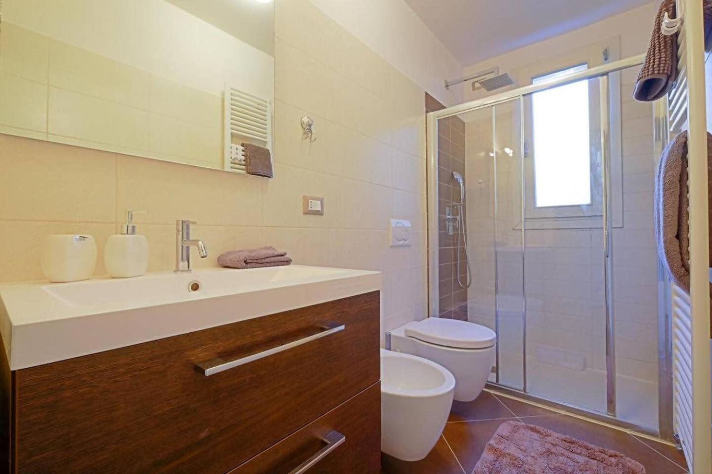 Rio Ca Foscari A San Pantalon Apartment เวนิส ภายนอก รูปภาพ