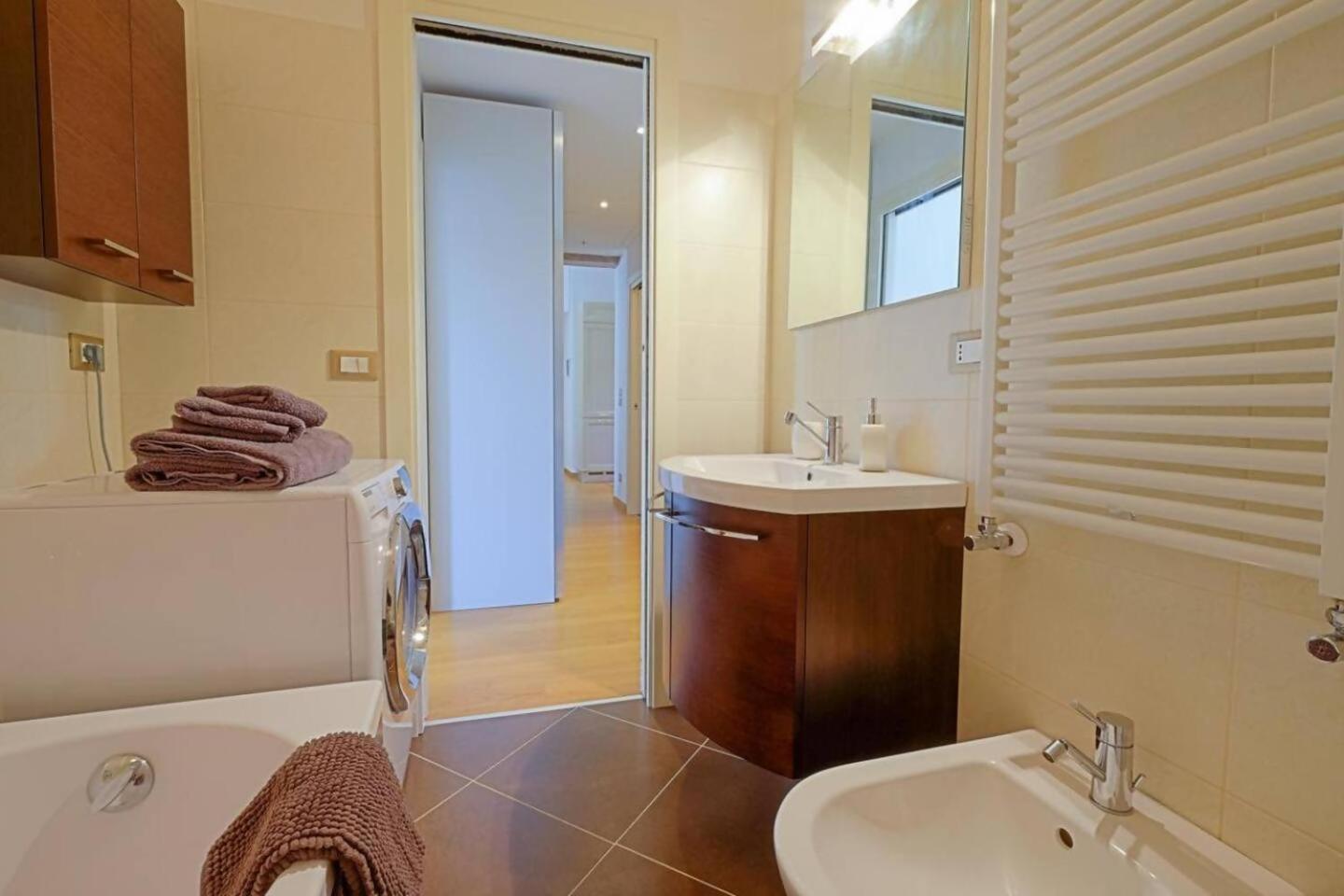 Rio Ca Foscari A San Pantalon Apartment เวนิส ภายนอก รูปภาพ