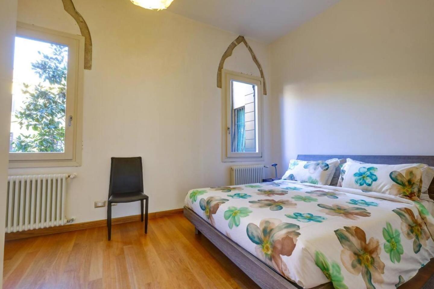 Rio Ca Foscari A San Pantalon Apartment เวนิส ภายนอก รูปภาพ